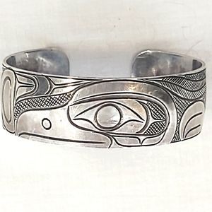 First Nation Paddy Seaweed Signed Sterling Silver Raven Cuff Bracelet